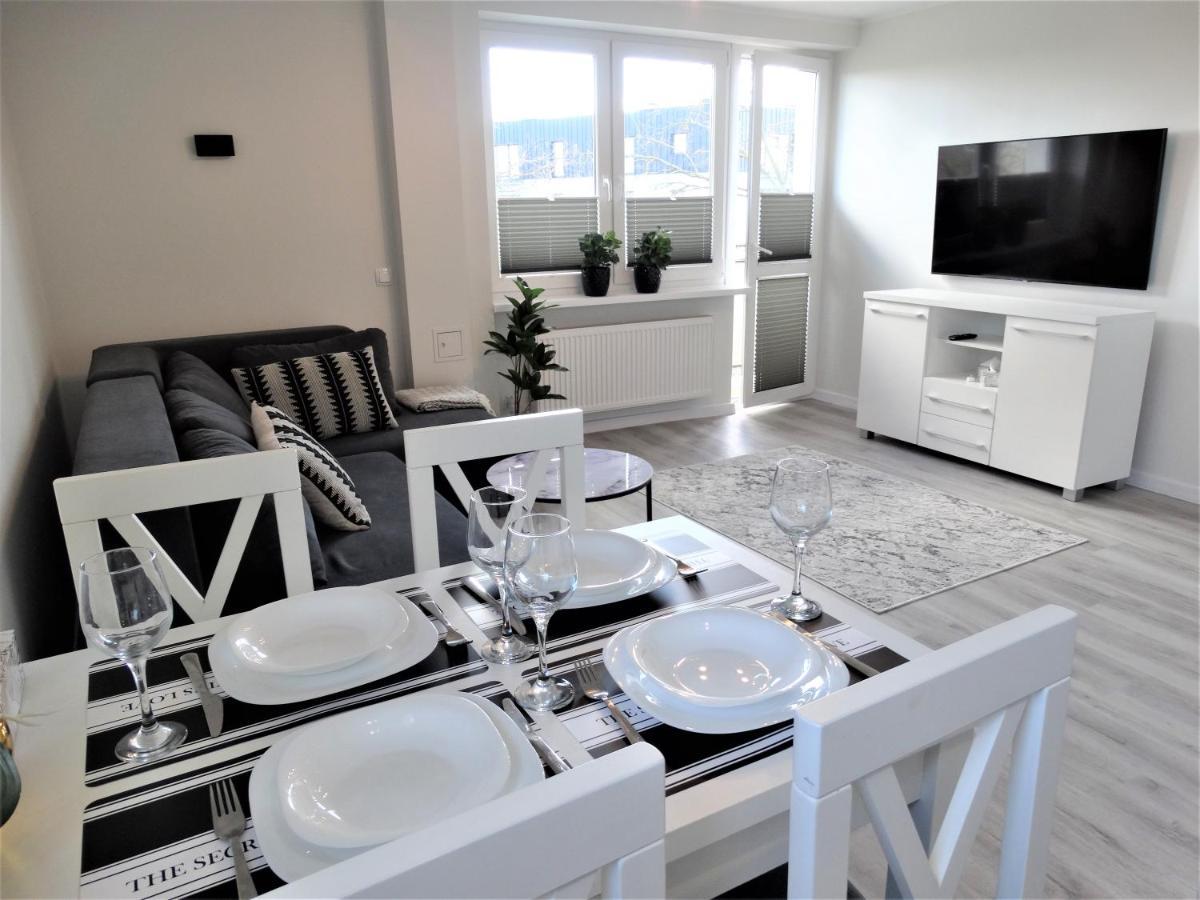 Apartament Centrum Świnoujście Buitenkant foto