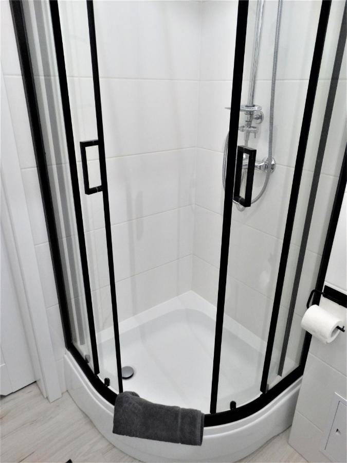 Apartament Centrum Świnoujście Buitenkant foto